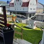 Bed & Breakfast Gate 1 Bnb, 177 House Nr, Maloy