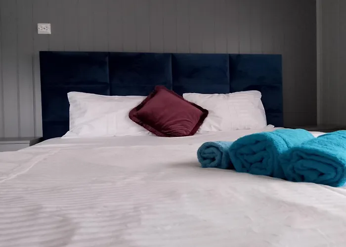 Gate 1 Bnb, 177 House Nr, Bed & Breakfast Maloy