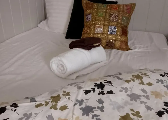 Gate 1 Bnb, 177 House Nr, Bed & Breakfast *